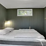 Malti - 300m From The Sea By Interhome *