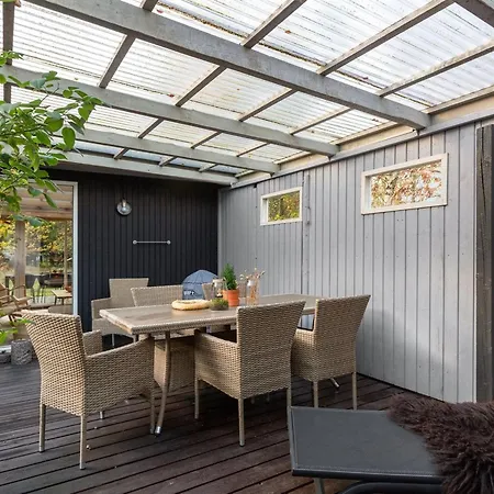 Dom wakacyjny Malti - 300m From The Sea By Interhome